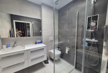 Lumineuse villa individuelle de 5 pièces